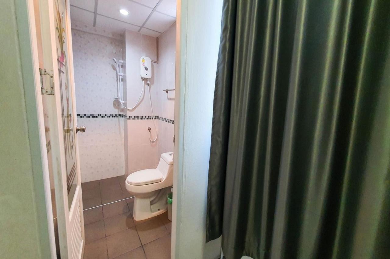 Roomquest Suvarnabhumi Ladkrabang 42 Bangkok Kültér fotó