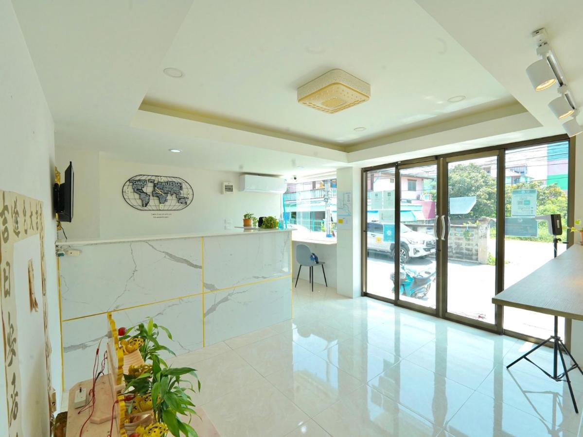 Roomquest Suvarnabhumi Ladkrabang 42 Bangkok Kültér fotó